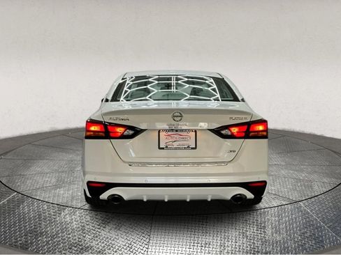 Used 2022 Nissan Altima 2.5 Platinum image 7