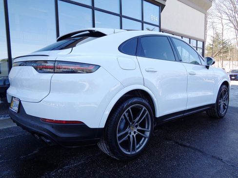 Used 2020 Porsche Cayenne image 5