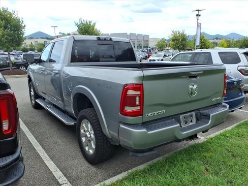 Used 2020 RAM 2500 Laramie AWD/4WD image 3