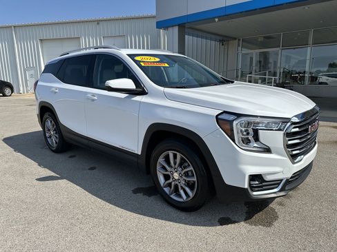 Used 2023 GMC Terrain SLT image 7