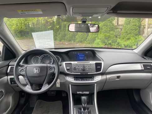 Used 2013 Honda Accord LX image 16