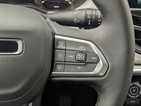 New 2025 Jeep Compass Limited w/ Sun & Sound Group image 18