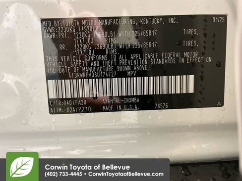New 2025 Toyota RAV4 XLE image 27