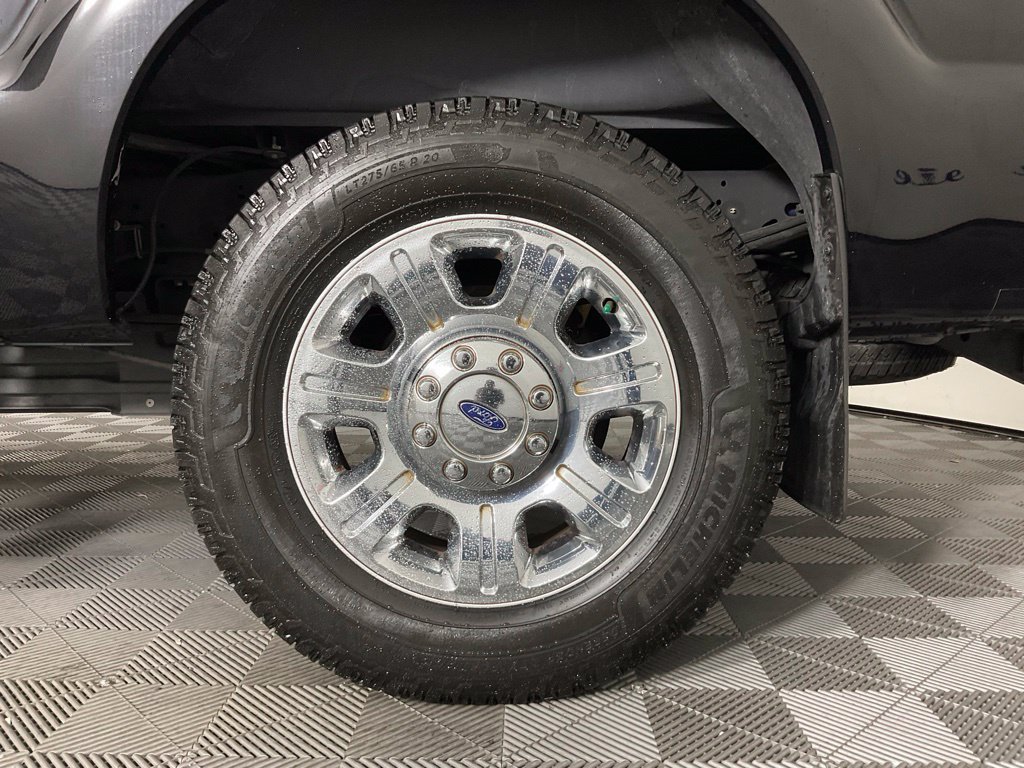 Used 2016 Ford F250 Lariat w/ Lariat Ultimate Package AWD/4WD image 10
