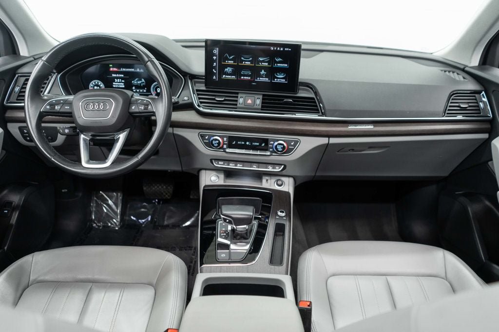 Used 2021 Audi Q5 2.0T Premium Plus w/ Premium Plus Package AWD/4WD image 10