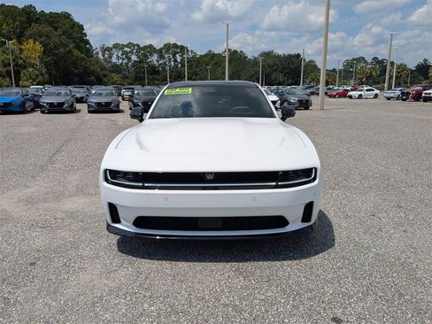 Used 2024 Dodge Charger R/T w/ Plus Group image 8