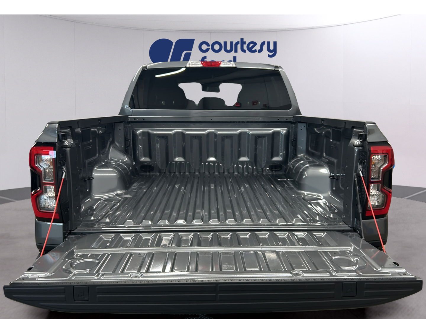 New 2026 Ford Ranger XLT w/ FX4 Off-Road Package AWD/4WD image 9