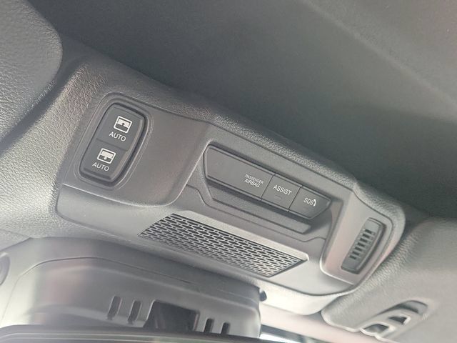 Used 2024 Jeep Wrangler Unlimited Sport AWD/4WD image 31