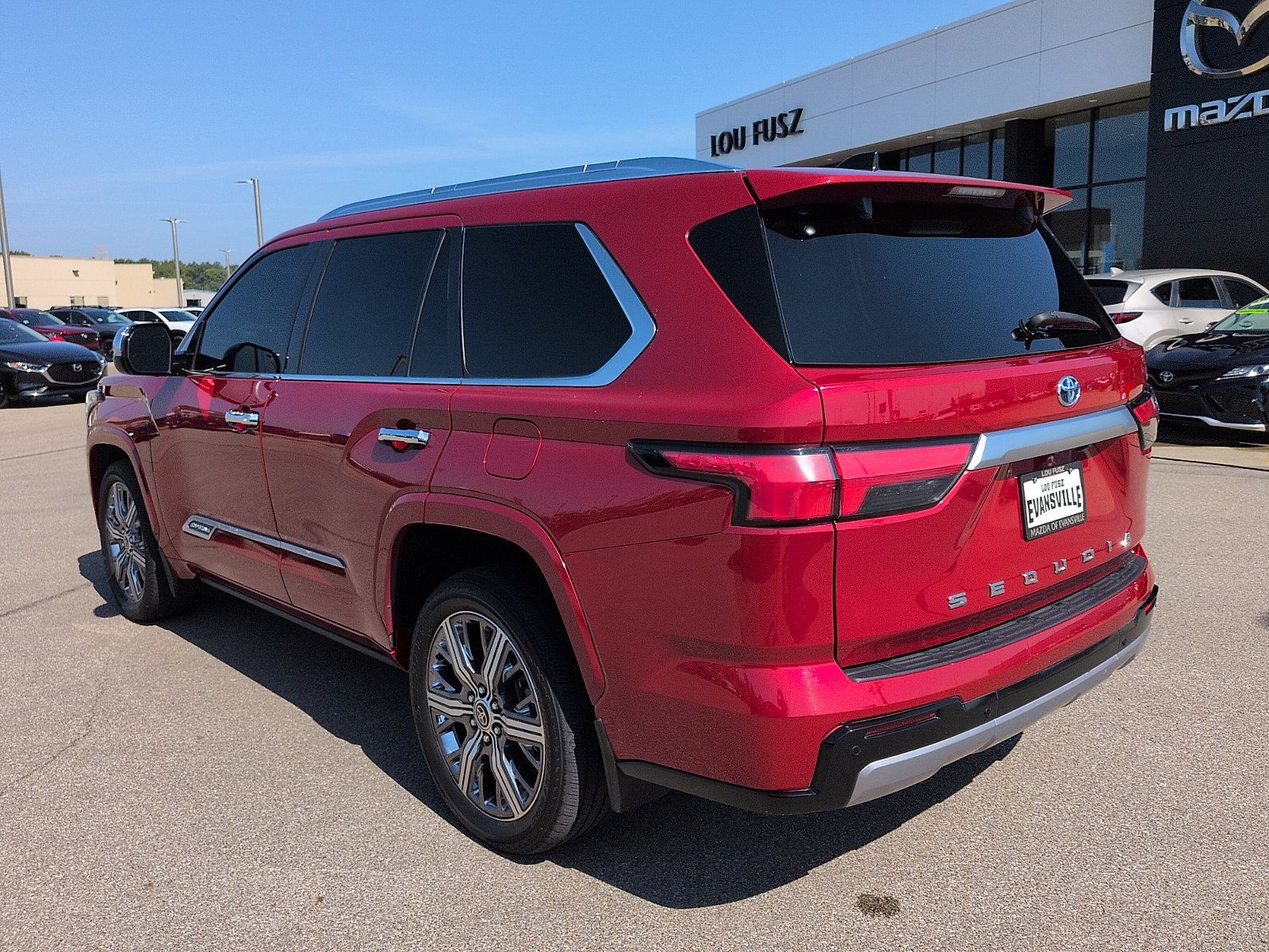 Used 2023 Toyota Sequoia Capstone AWD/4WD image 5