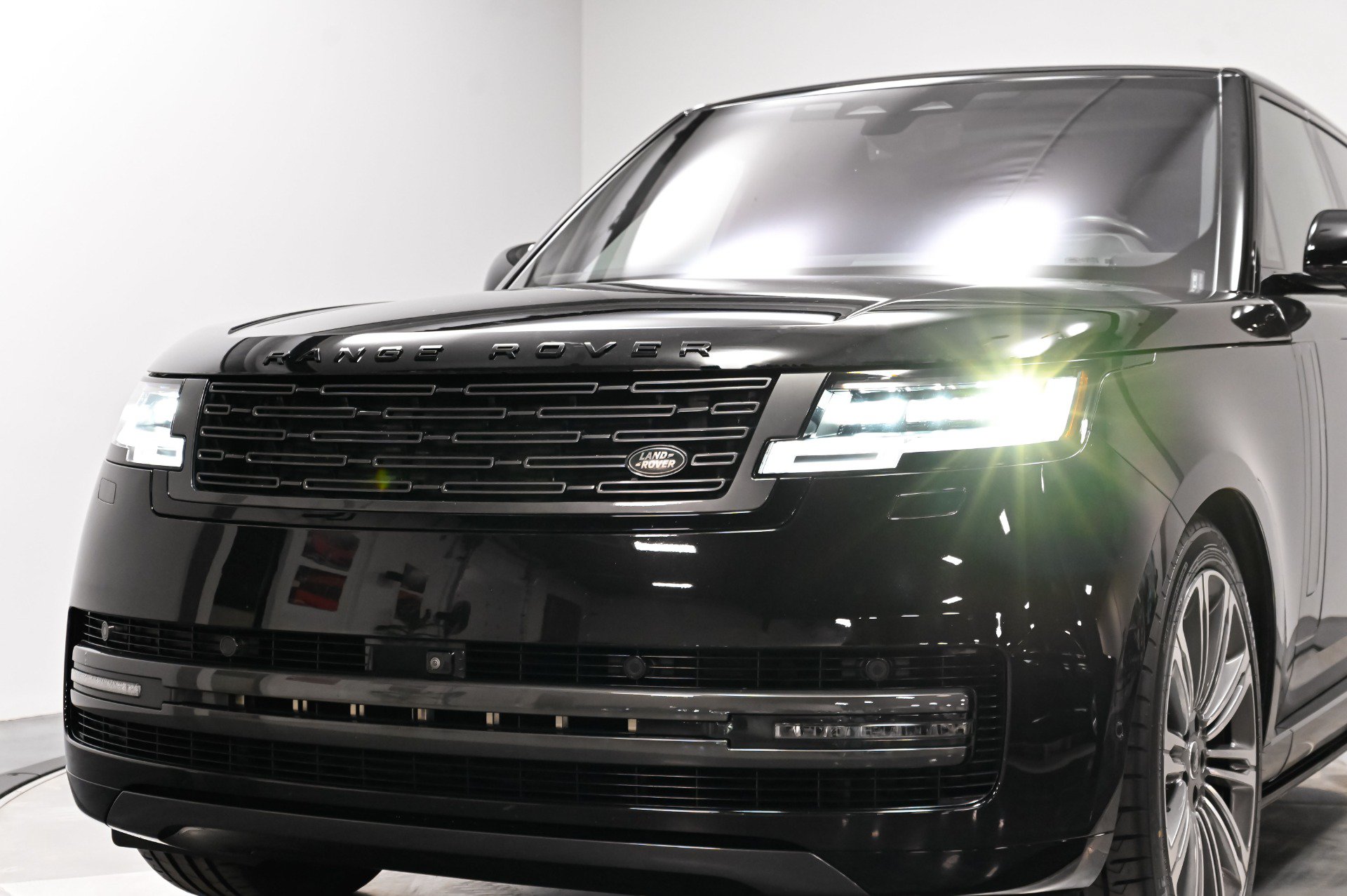 Used 2023 Land Rover Range Rover SE AWD/4WD image 51