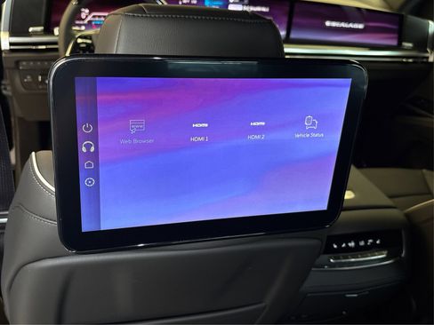 New 2026 Cadillac Escalade Sport w/ LPO, ONYX Package AWD/4WD image 22