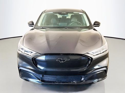 Used 2022 Ford Mustang Mach-E Premium image 2