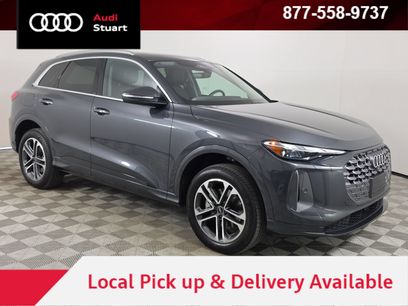 Used 2025 Audi Q5 Premium w/ Convenience Package