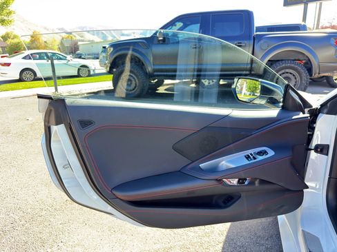 Used 2025 Chevrolet Corvette Stingray Coupe w/ 1LT image 25