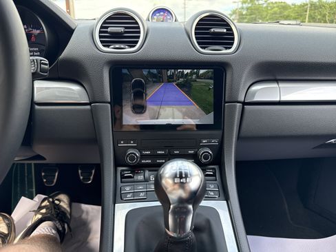 Used 2024 Porsche 718 Boxster S RWD image 24