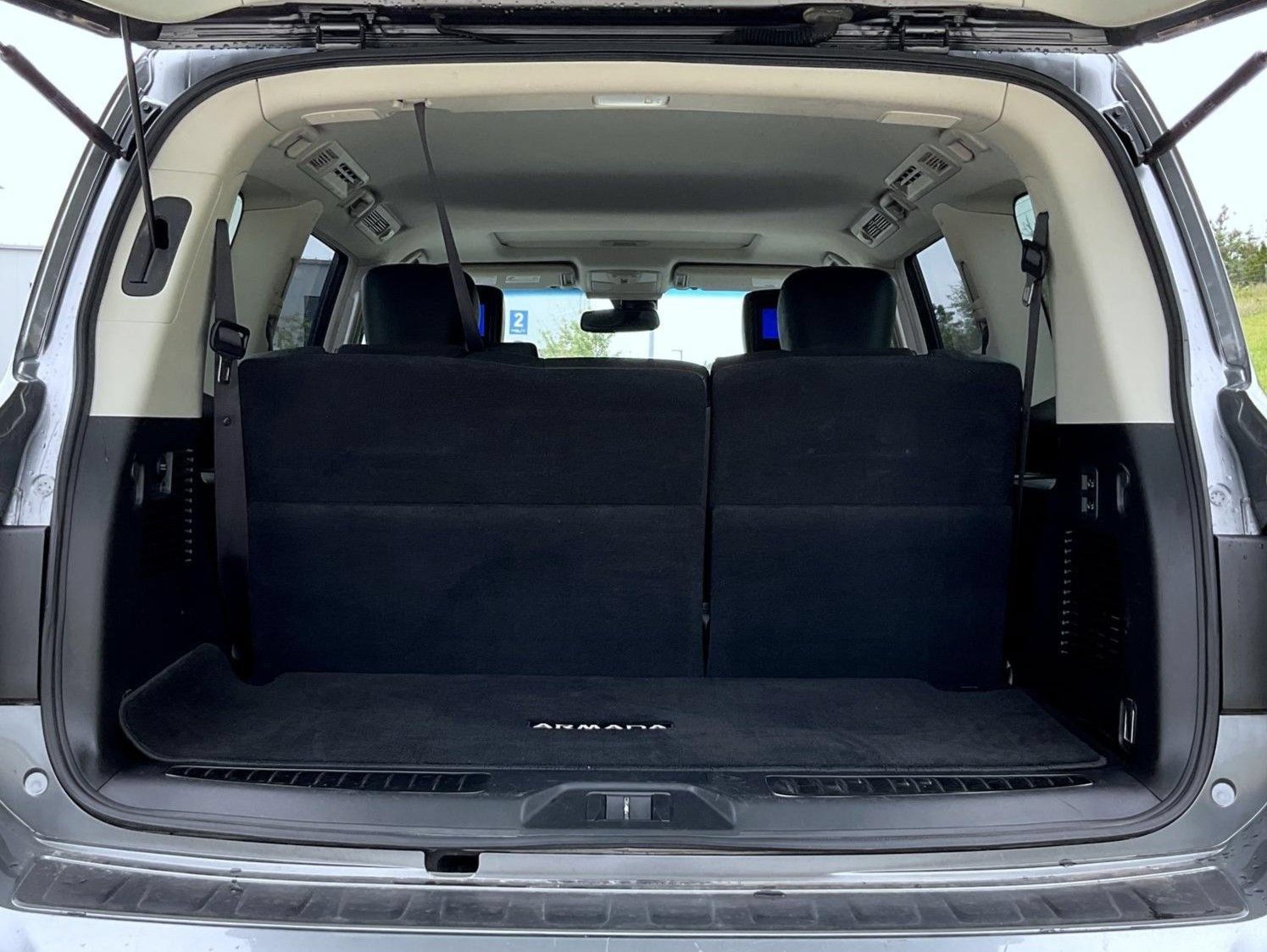 Used 2017 Nissan Armada Platinum RWD image 24