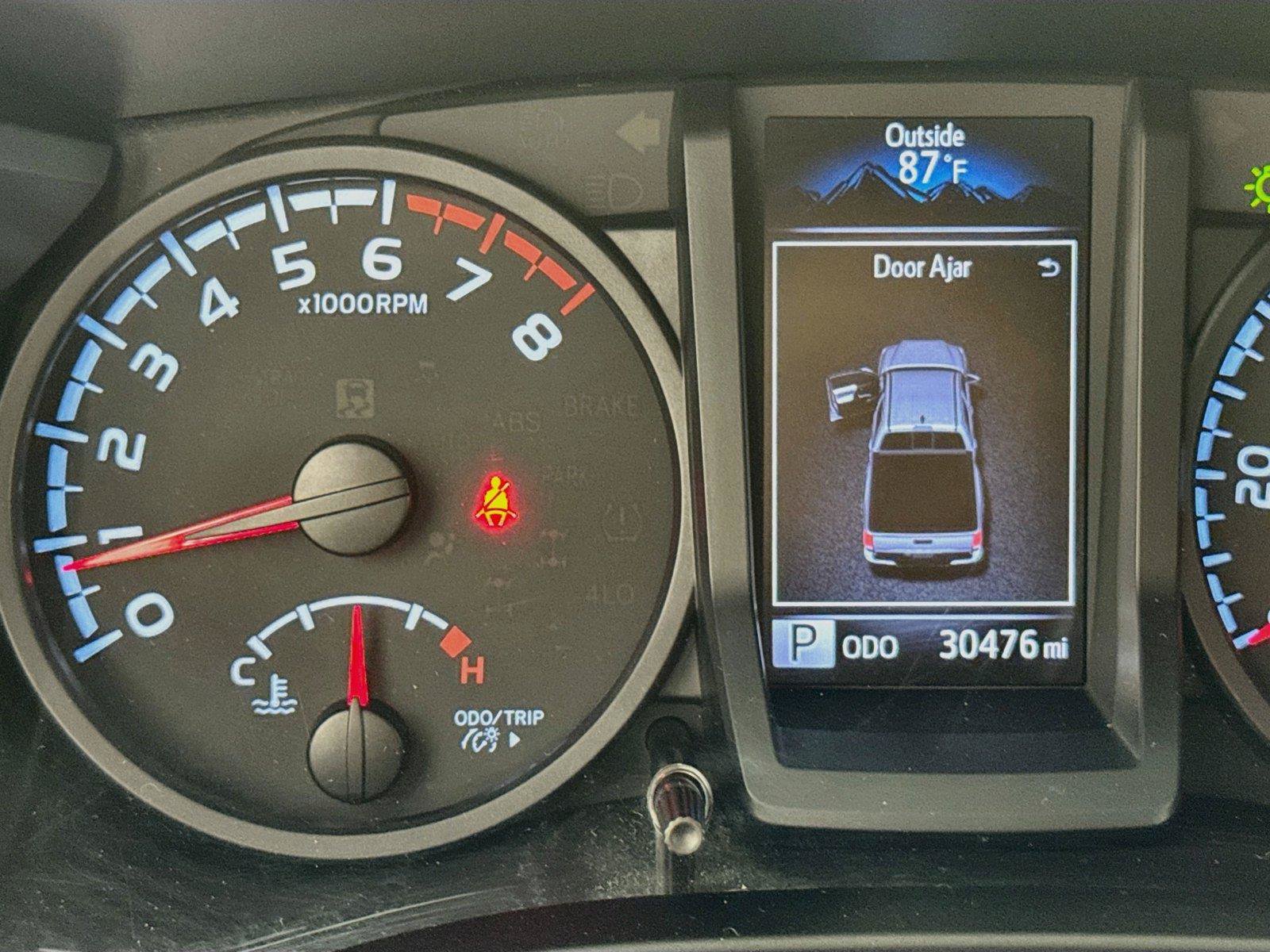 Used 2023 Toyota Tacoma SR AWD/4WD image 12