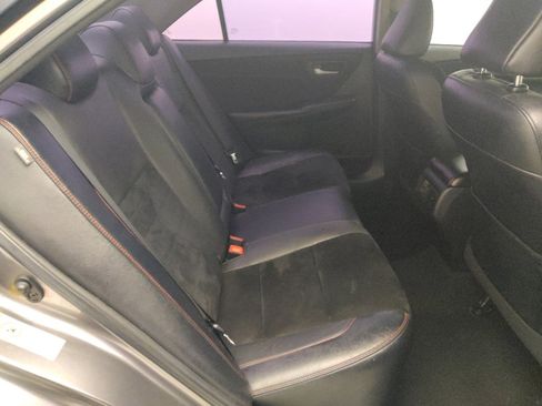 Used 2017 Toyota Camry XSE image 19