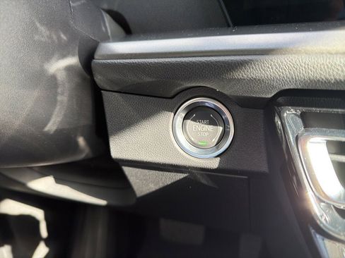 New 2026 Chevrolet Traverse LT image 38