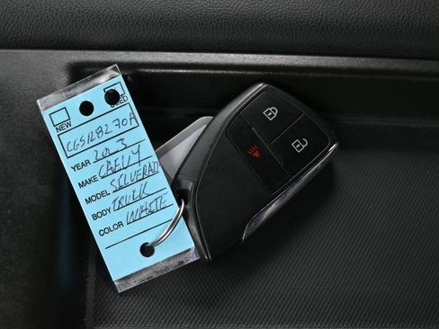 Used 2023 Chevrolet Silverado 1500 W/T image 18