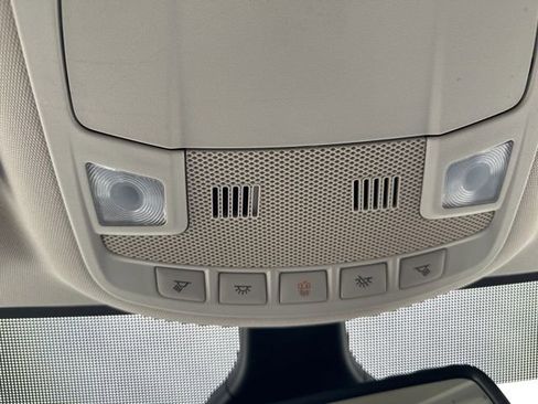 Used 2024 Ford Edge SEL w/ Convenience Package image 29