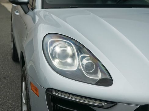 Used 2016 Porsche Macan S AWD/4WD image 5