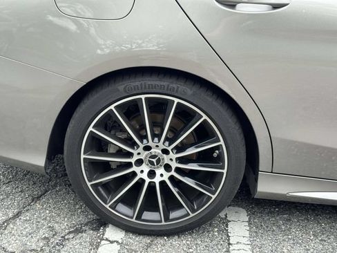 Used 2019 Mercedes-Benz C 300 Sedan image 8