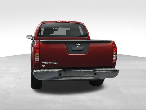 Used 2016 Nissan Frontier S RWD image 4