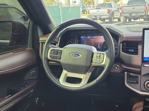 Used 2022 Ford Expedition Max Limited RWD image 14