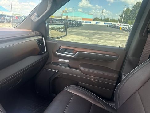 Used 2022 GMC Sierra 1500 Denali AWD/4WD image 13
