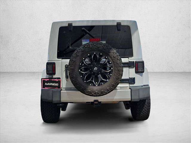 Used 2011 Jeep Wrangler Unlimited Sahara w/ Connectivity Group AWD/4WD image 6