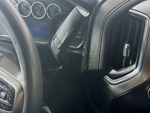 Used 2020 Chevrolet Silverado 1500 LT image 16