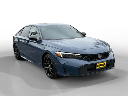 Used 2025 Honda Civic Sport image 7
