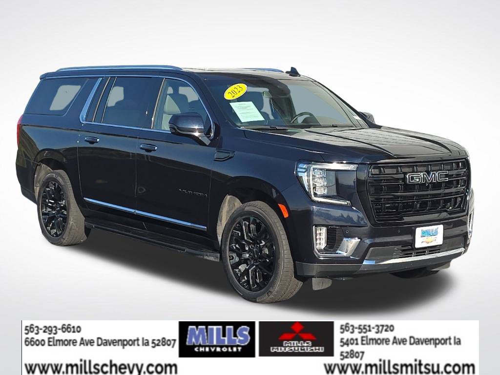 Used 2023 GMC Yukon XL SLT w/ SLT Premium Package AWD/4WD image 7