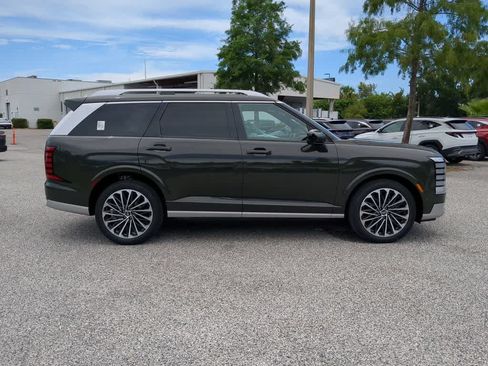 New 2026 Hyundai Palisade Calligraphy FWD image 8