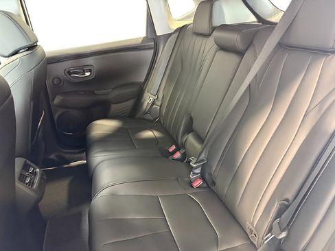 Used 2025 Acura ADX AWD image 31