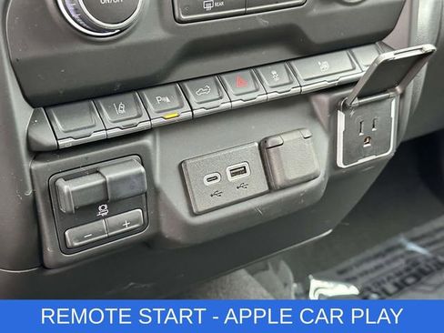 Used 2025 Chevrolet Silverado 2500 Custom w/ Custom Value Package image 8