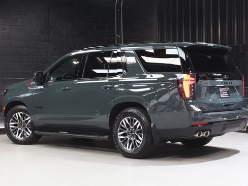 Used 2025 Chevrolet Tahoe Z71 w/ Z71 Off-Road Package AWD/4WD image 14