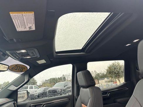 Certified 2025 GMC Sierra 1500 AT4 w/ AT4 Premium Package image 23