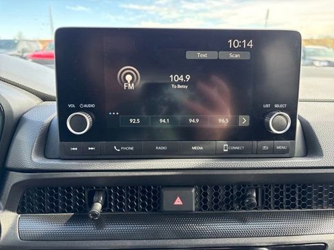 Used 2025 Honda CR-V LX image 16