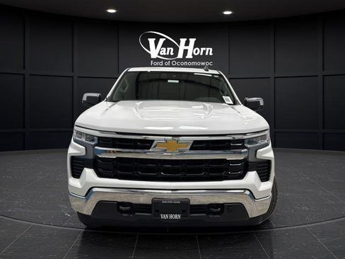 Used 2025 Chevrolet Silverado 1500 LT w/ Work Truck Package AWD/4WD image 2
