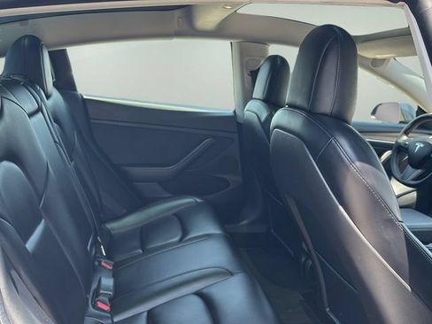 Used 2021 Tesla Model 3 Long Range AWD/4WD image 16