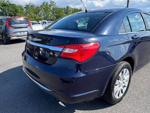 Used 2014 Chrysler 200 LX FWD image 24