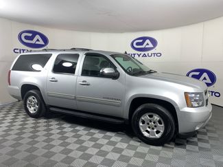 Used 2013 Chevrolet Suburban LT video 1