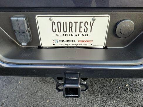 Used 2024 GMC Sierra 1500 AT4 w/ Technology Package image 28