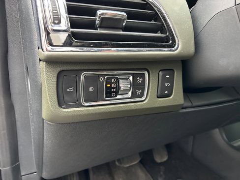 Certified 2022 Lincoln Navigator Black Label image 14