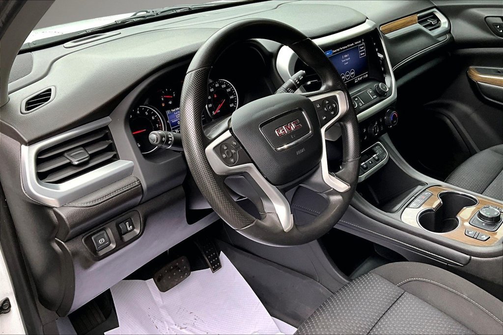 Used 2023 GMC Acadia SLE w/ Driver Convenience Package AWD/4WD image 18