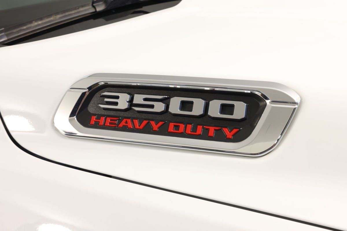 Used 2024 RAM 3500 SLT w/ Quick Order Package 2YG SLT AWD/4WD image 31