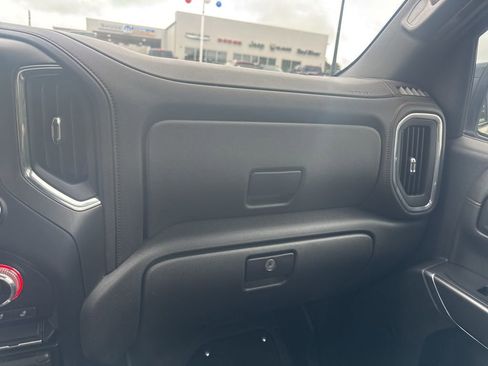 Used 2021 GMC Sierra 1500 AT4 AWD/4WD image 11