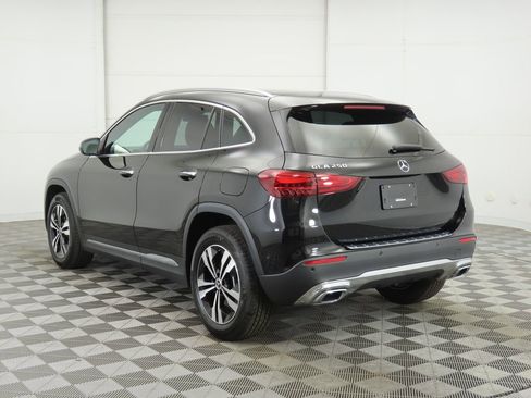 Certified 2025 Mercedes-Benz GLA 250 image 7